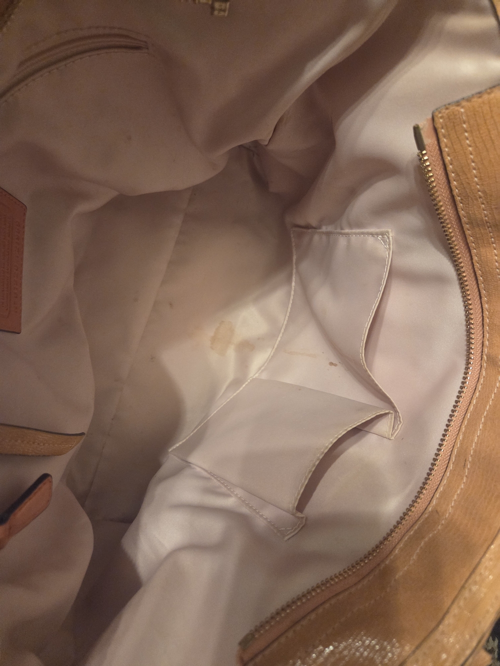 Coach Straw Tote with Tan Leather Trim - Picture 8 of 9